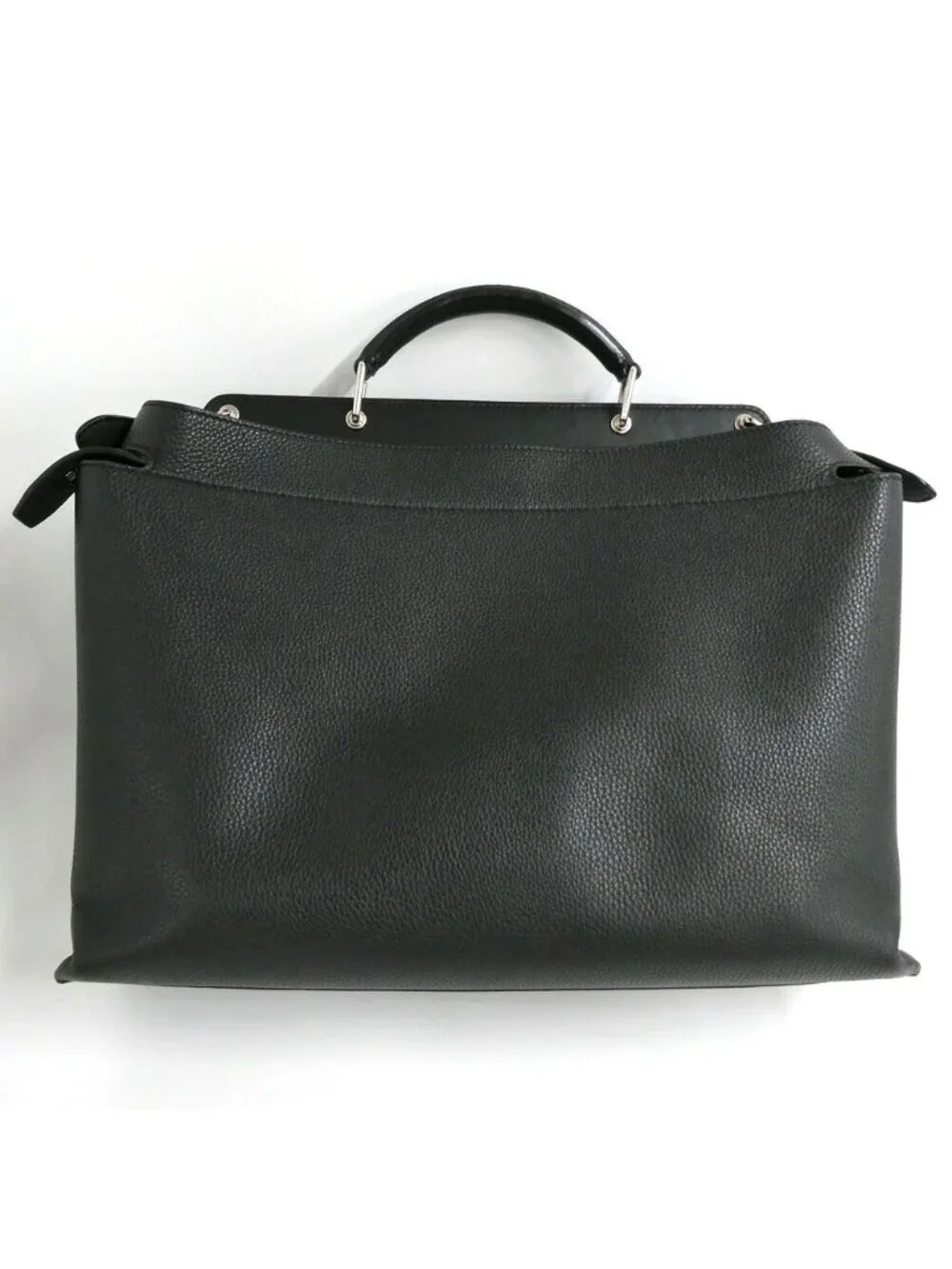 Fendi corner scuffs